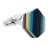 Every piece is made by hand with a traditional technique called ” tsuishitsu”.Painting lacquer over and over for 200-300 layers. Wearing tradition with elegance being the concept, introducing jewelry that enables you to feel the glamour of lacquer.