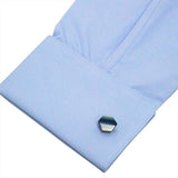 Every piece is made by hand with a traditional technique called ” tsuishitsu”.Painting lacquer over and over for 200-300 layers. Wearing tradition with elegance being the concept, introducing jewelry that enables you to feel the glamour of lacquer.