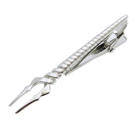 Evangelion Official Tie Clips. Buy this Tie Clip on the website and get delivered in a beautiful box. Color: Silver Size: Approximately 2" x 3/8" Licensed: Officially licensed Model: eva010. Buy this Tie Clip on the website and ger free shipping anywhere in the USA.