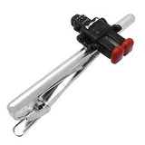 A robot's tie pin tickles a man's heart with a tinplate robot as a motif.