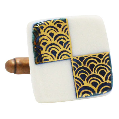 Nakagawa Pottery CufflinksChidori & Check & Wave CufflinksWear your Unique Pottery Cufflinks by Hikari Nakagawa. They also are perfect gifts for groomsmen, friends, and husbands! Hikari made a new style, mixing with classic Japanese Design and Pop art. These Cufflinks are hand made in Japan. The cufflinks will come in a beautiful cufflink box.